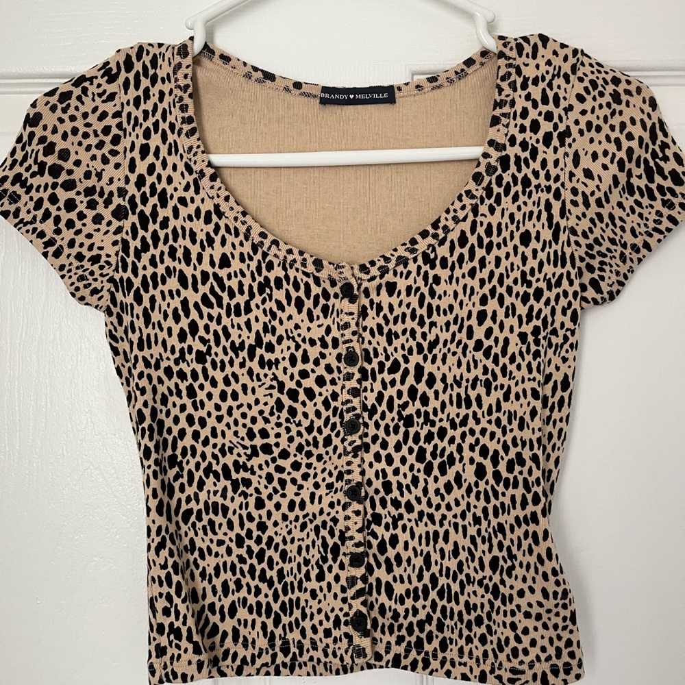 Brandy Melville Short sleeve